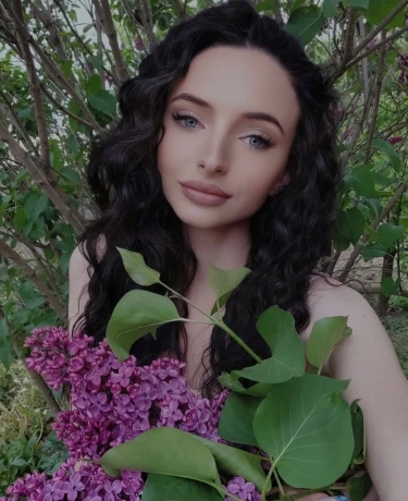 Алина